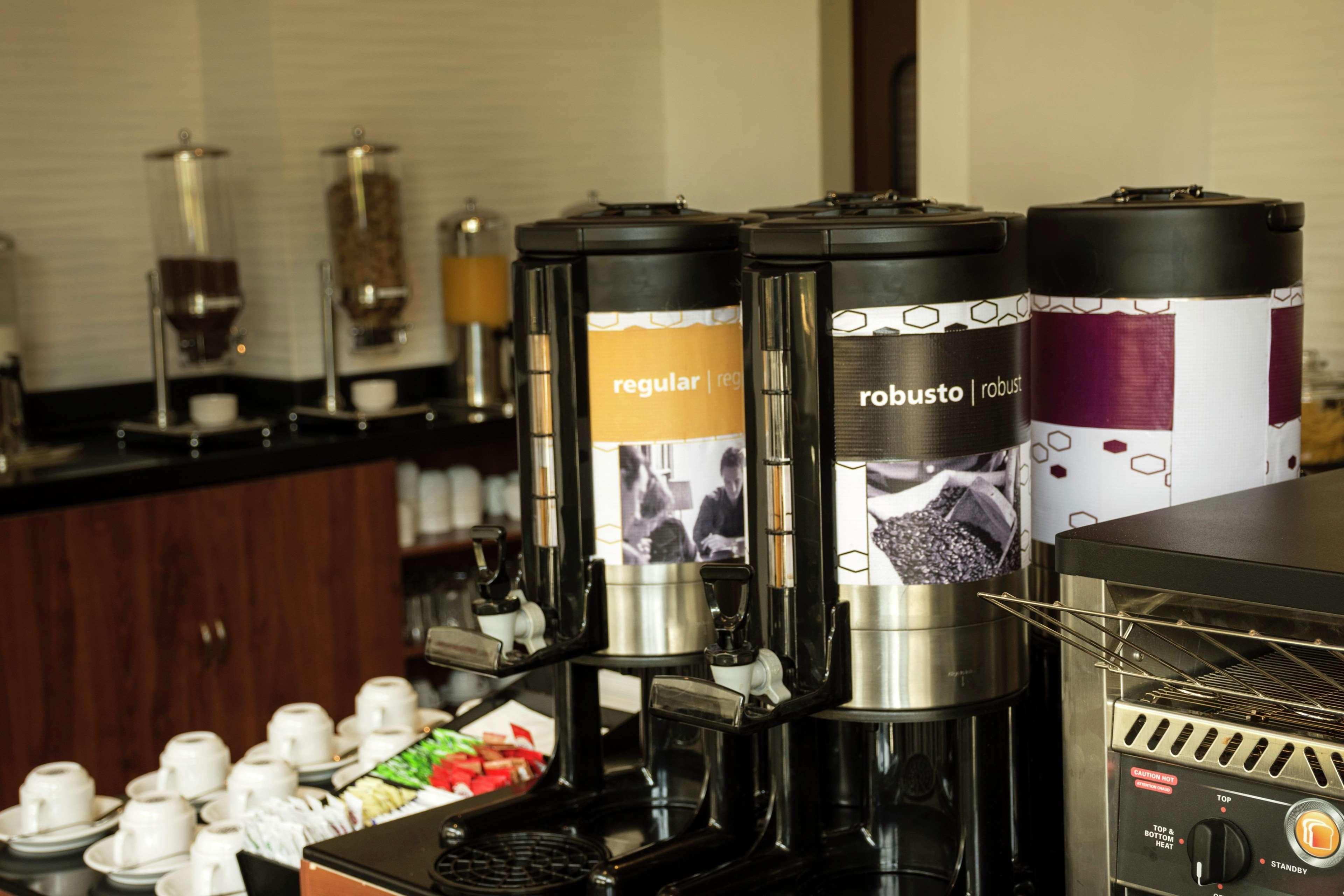 Hampton Inn And Suites San Luis Potosi Slp Kültér fotó